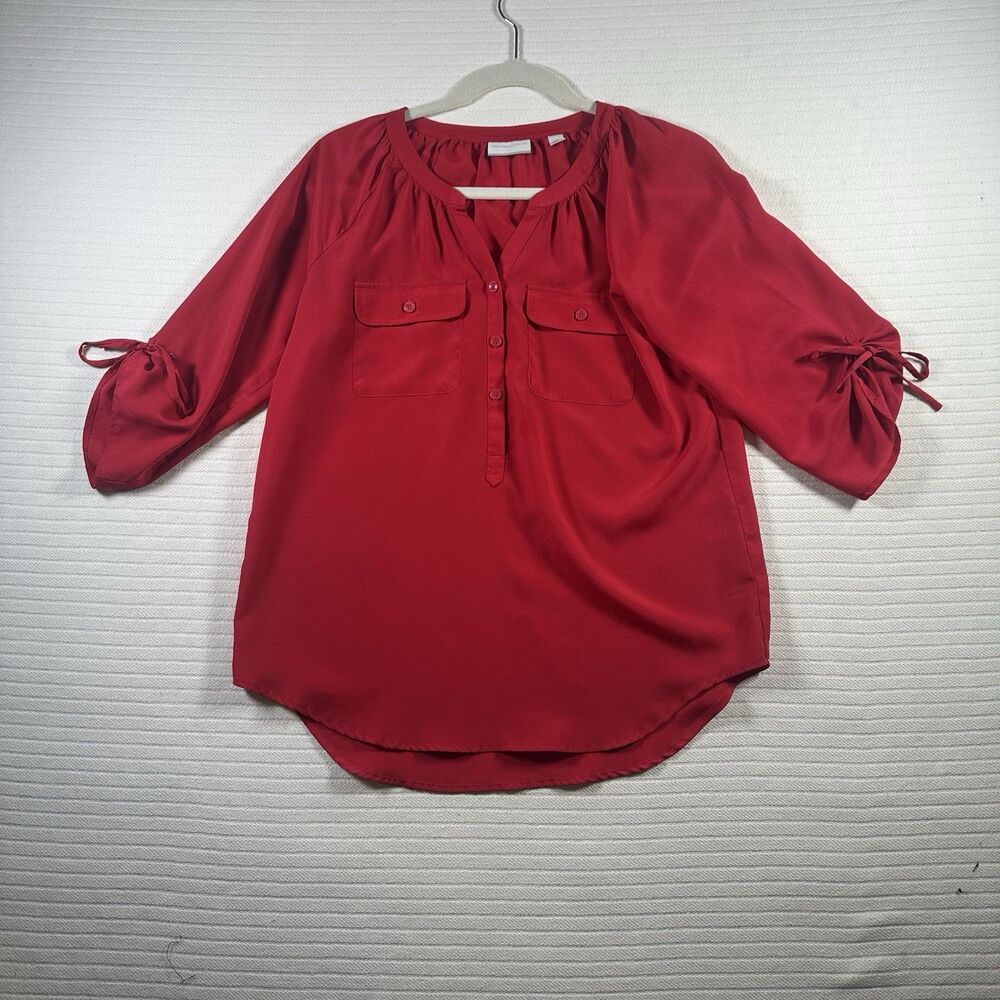 New York & Company Womens Small Red 3/4 Sleeve Button Front Blouse Top